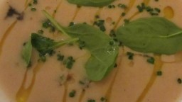 Recepta de cuina de Crema de mongetes del “ganxet”amb tòfona